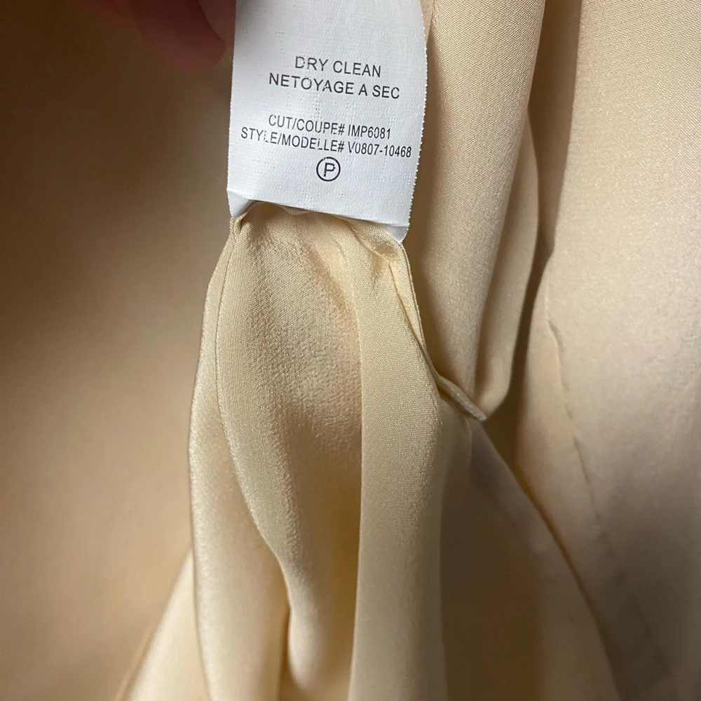 Vince Peachy Split-Neck Long-Sleeve Silk Blouse - Picture 6 of 6